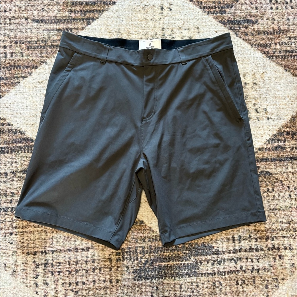 Men’s Reigning Champ Grey Shorts Size 36